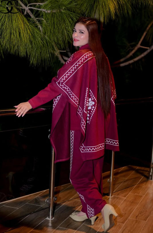 CROWN COLLECTION | New Winter Fleece 3PC Set – Printed Upper Shawl, High Neck & Flapper TrouserCROWN COLLECTION | New Winter Fleece 3PC Set – Printed Upper Shawl, High Neck & Flapper Trouser