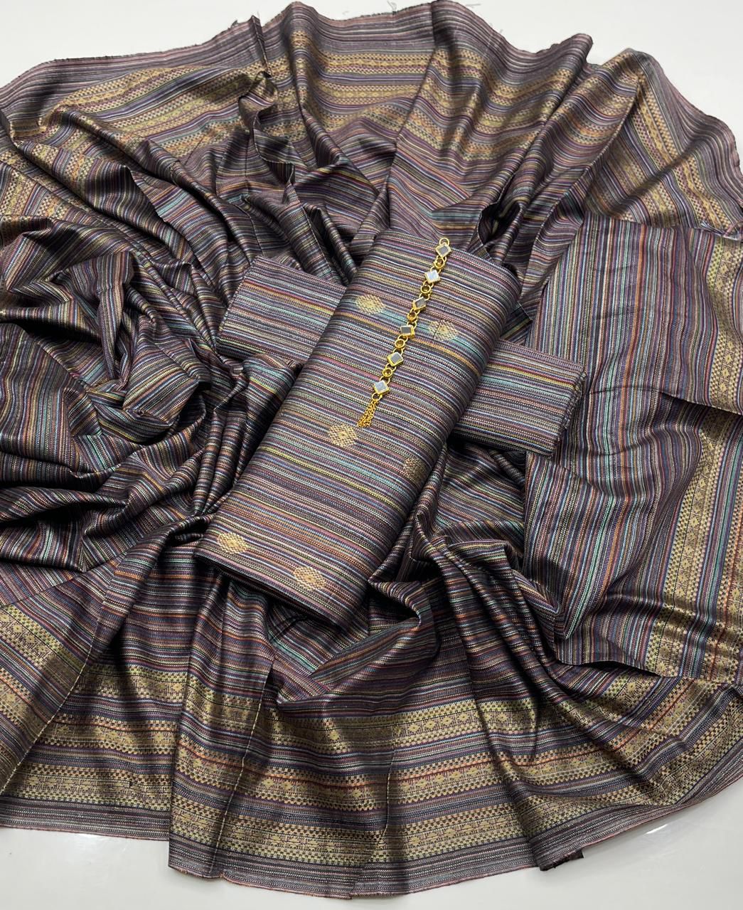 Winter Arrivals 2K25 | 3-Piece Soft Khaddar Dress