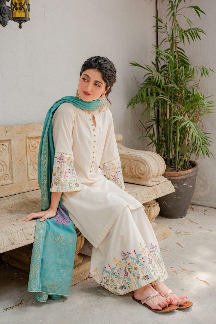 URGE Cross Stitch Kukam Dyot Asling | Dhanak 3 - Piece Embroidered Winter Collection - Buyora onlineURGE Cross Stitch Kukam Dyot Asling | Dhanak 3 - Piece Embroidered Winter CollectionBuyora onlineBuyora onlineURGE Cross Stitch Kukam Dyot Asling | Dhanak 3 - Piece Embroidered Winter Collection
